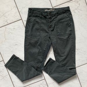 Universal Thread Hunter Green High-Rise Skinny Pants